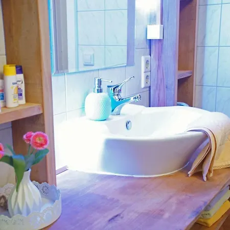 Valentin Lägenhet *